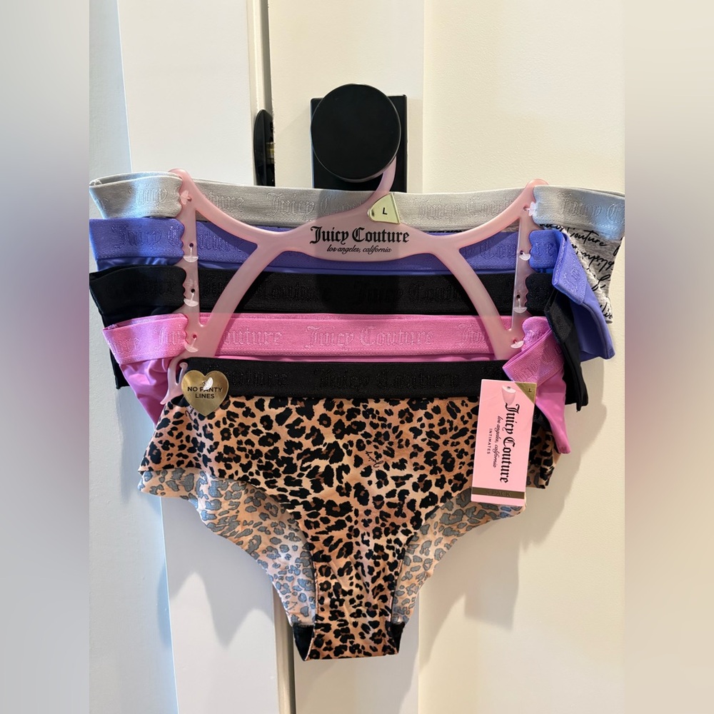 Juicy Couture panties. 5 pairs.Size large  - Leopard & Pink Set